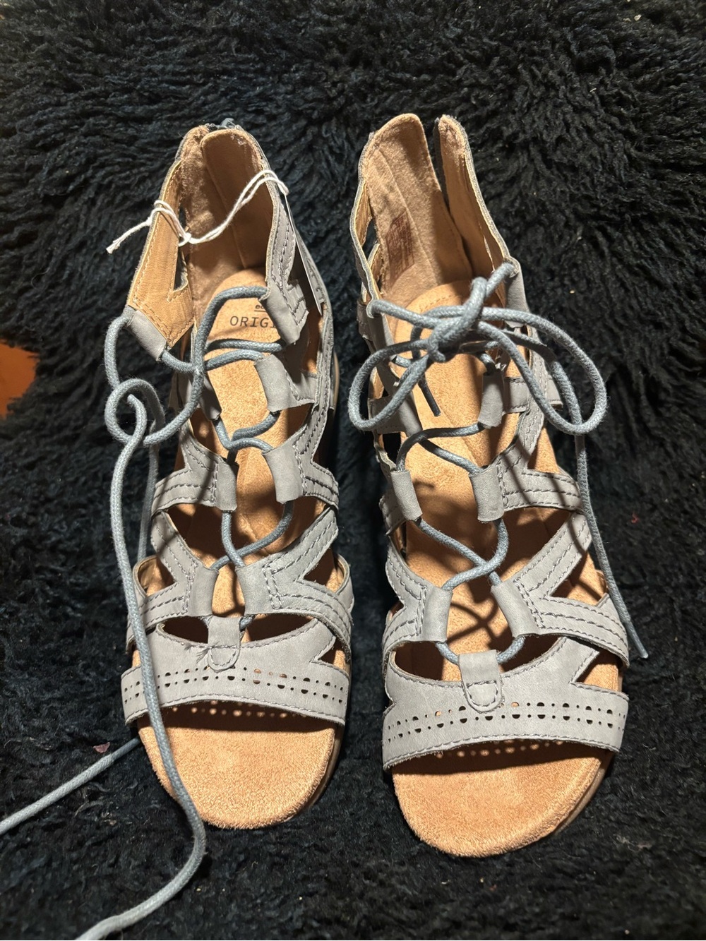 New no box Earth origins gladiator style sandal in light blue size 9